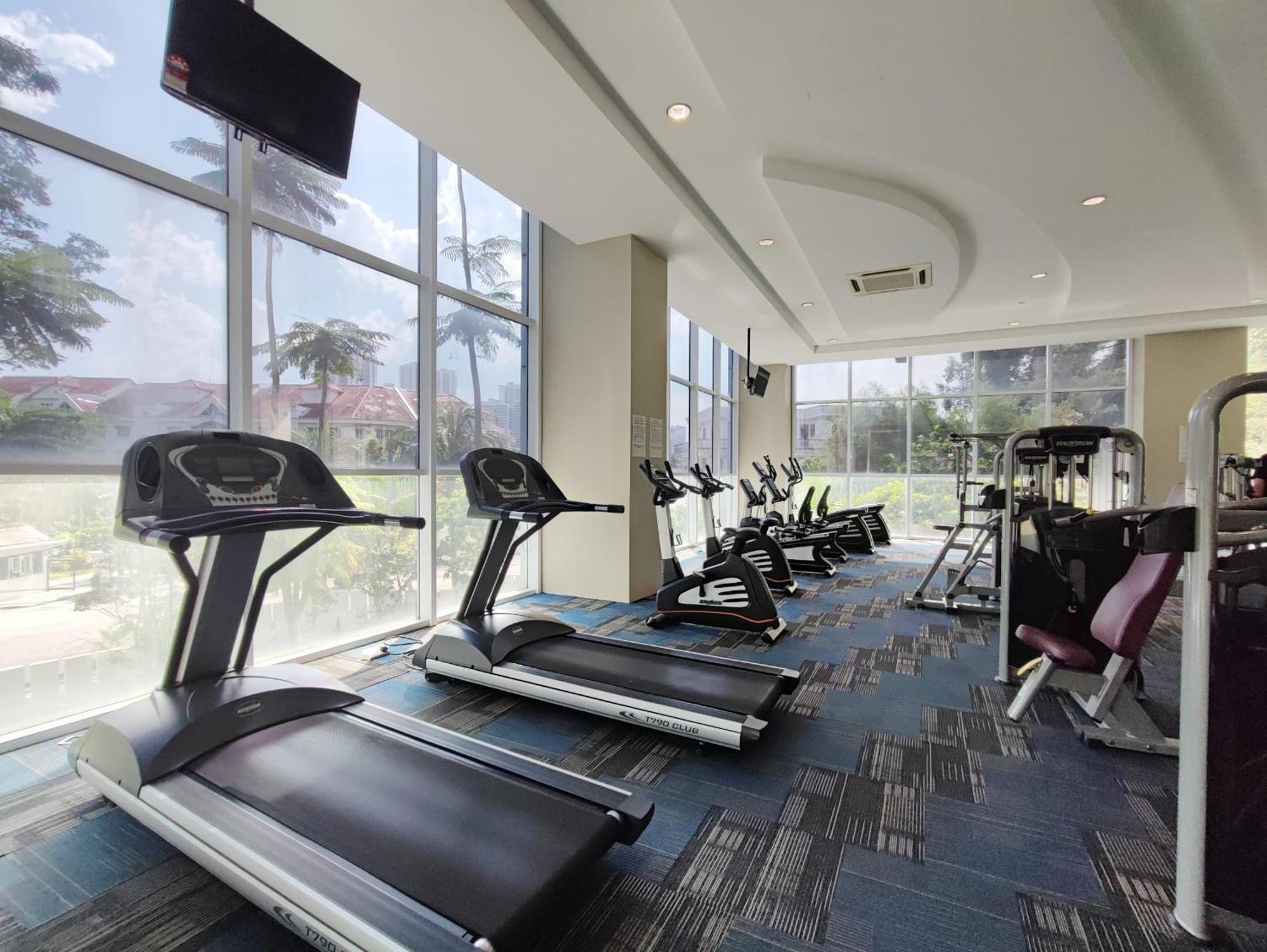 ג'והור בהרו Paragon Residence 2Br4Pax Sleek Stay Nr Ciq Midvalley By Our Stay מראה חיצוני תמונה